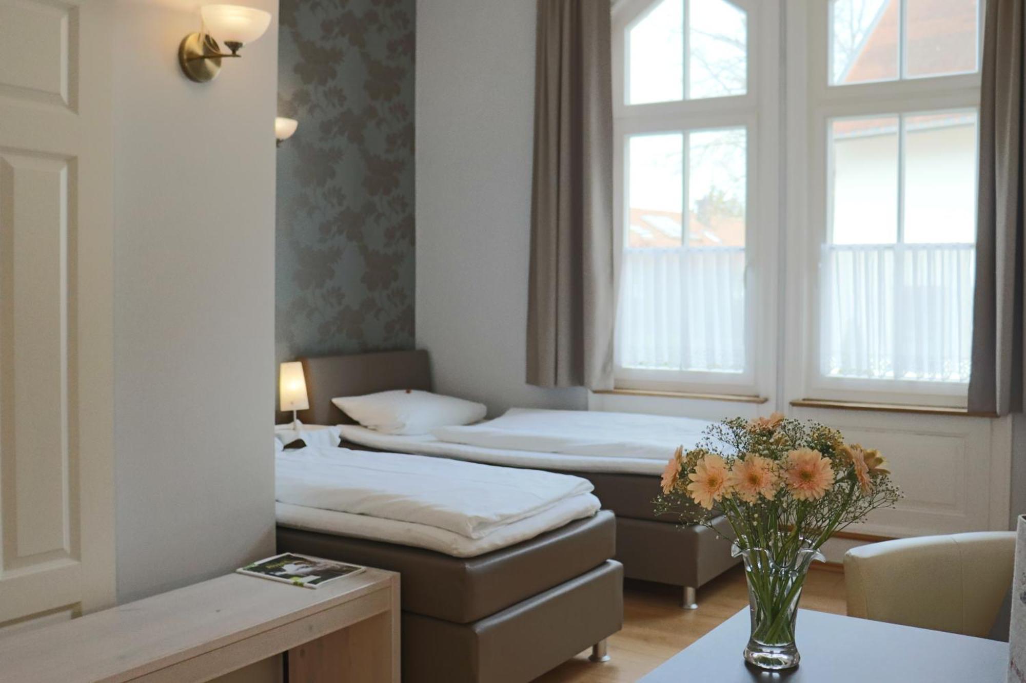 Gaestehaus "Unsere Stadtvilla" Hechingen Zewnętrze zdjęcie