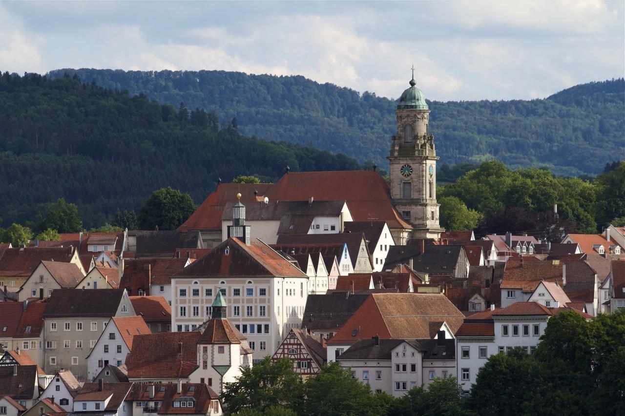 Gaestehaus "Unsere Stadtvilla" Hechingen Zewnętrze zdjęcie